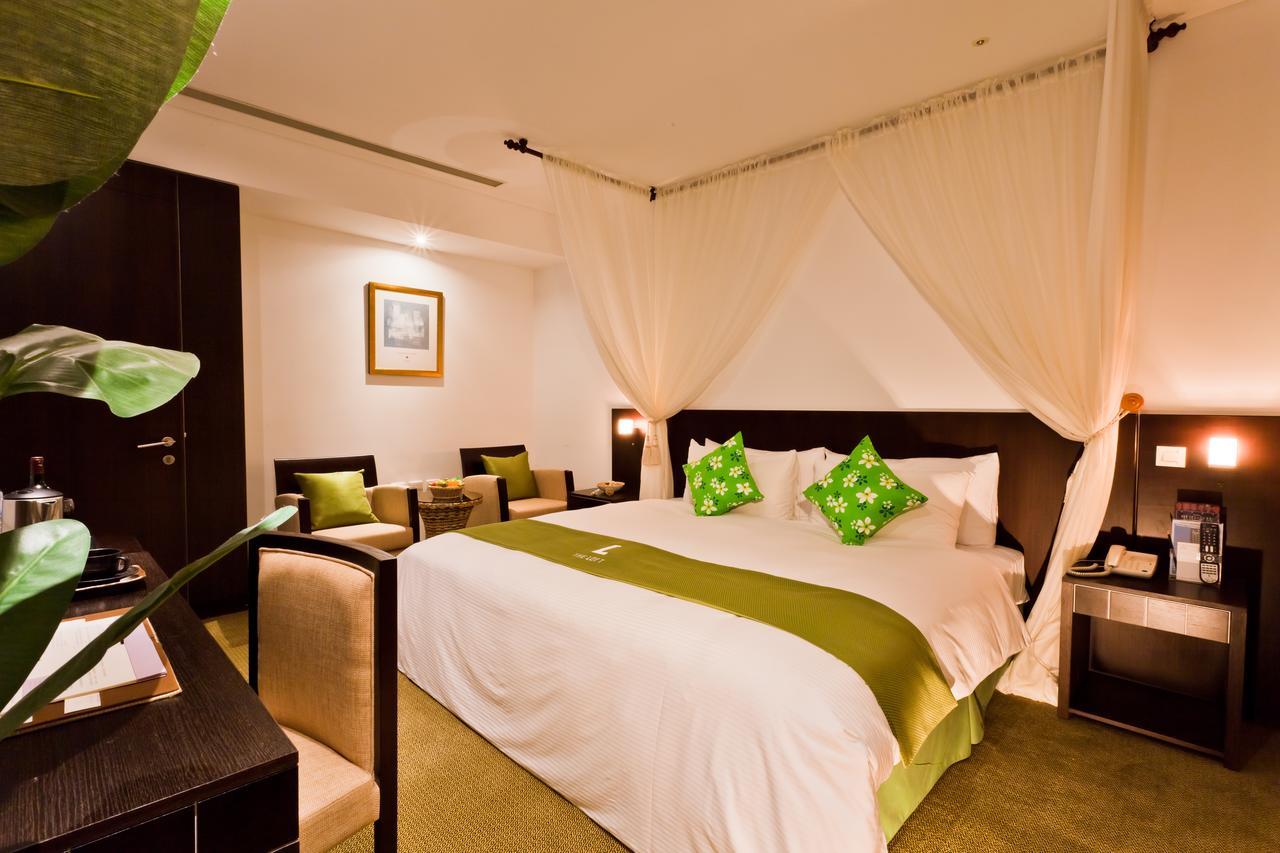 The Loft Seaside Suites Jinshan Exteriör bild