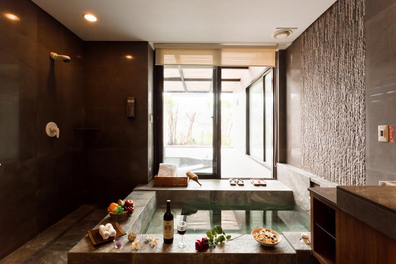 The Loft Seaside Suites Jinshan Exteriör bild