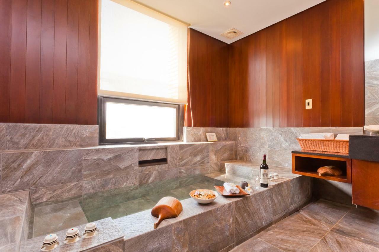 The Loft Seaside Suites Jinshan Exteriör bild